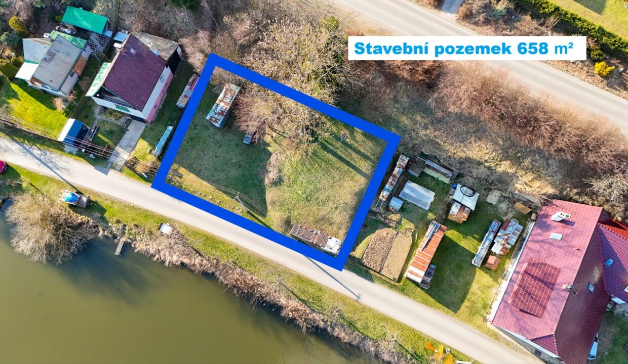 foto dron s označením pozemku